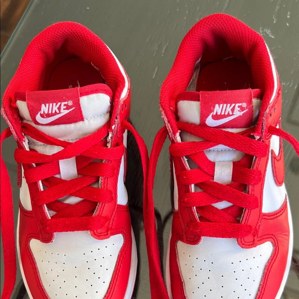 Kids Nike Dunk Low Casual Shoes - Bright Red and White - Picture 5 of 5